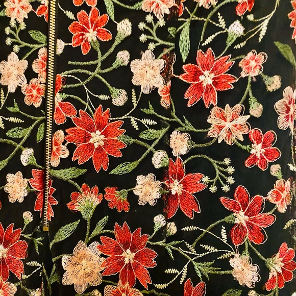 Calvin Klein Dreas - Picture 3 of 6